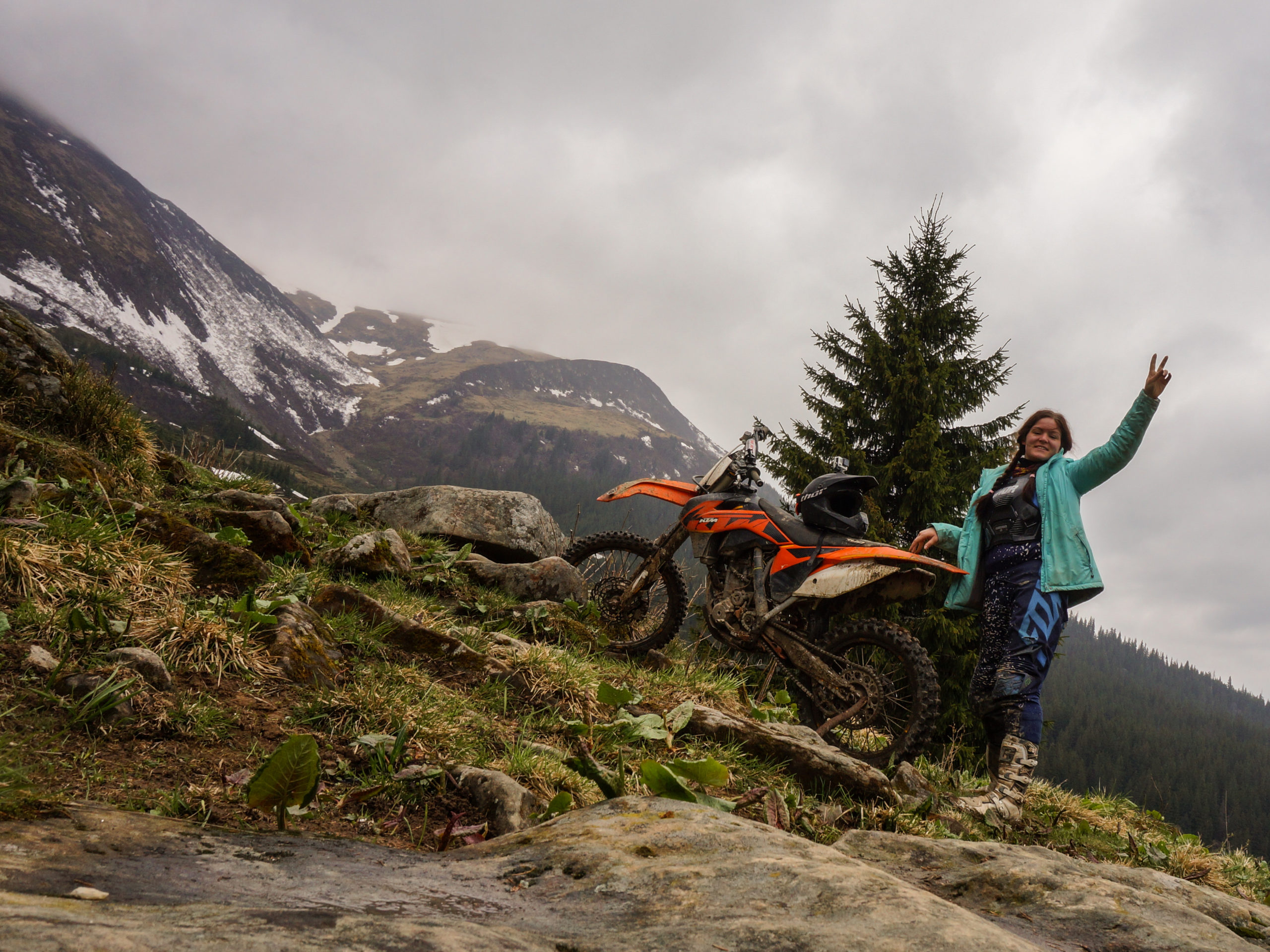 Conquering Carpathians on KTM 250. Or trying to, 2017